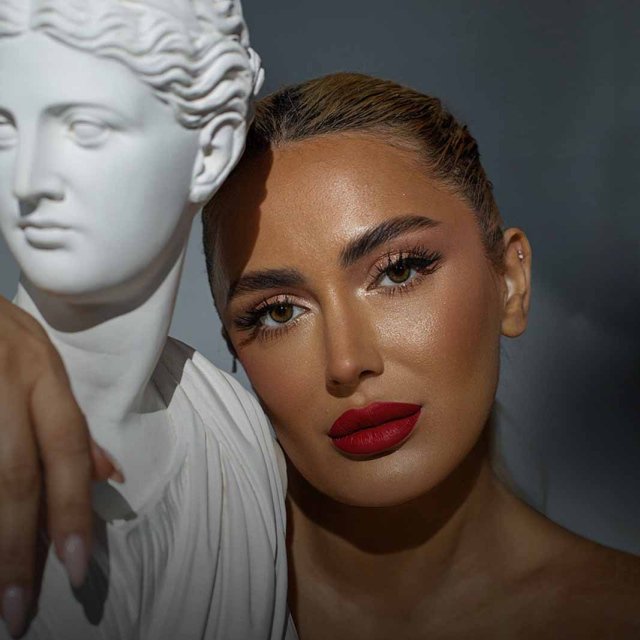 Dr. Fidan Mustafayeva — Blending Science with Aesthetic Artistry  